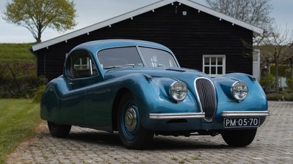 Jaguar XK120 FHC / 1951- FULLY RESTORED in Twilight Blue
