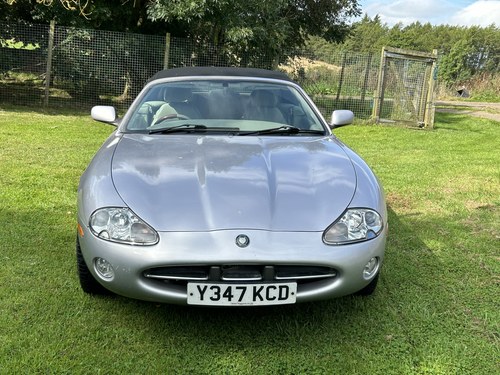 2001 Jaguar Xk8 Convertible Auto