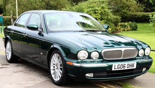 2006 Beautiful Jaguar XJ XJ6 3.0 V6 Executive Genuine Low Mileage A vendre
