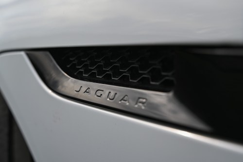 2016 Jaguar F-Type Convertible - 5