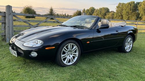 Picture of 2002 Jaguar XKR Auto Convertible - For Sale