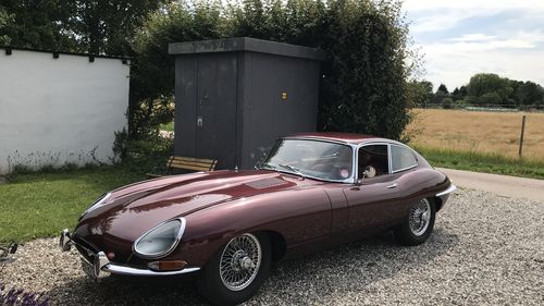 Picture of Jaguar E-Type Series 1 4.2 Ltr FHC 1966. Fully Restored. - For Sale
