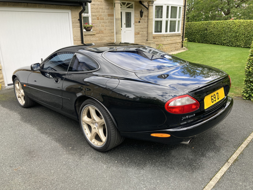 2000 Jaguar Xkr Auto