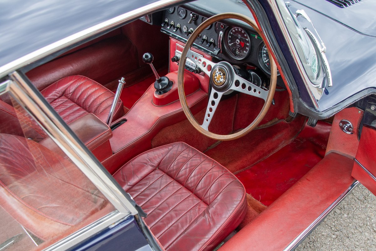 1966 Jaguar E Type Dark Blue Manual 4 Speed Right Hand Drive In United 1966-jaguar-e-type-dark-blue-manual-4-speed-right-hand-drive-in-united