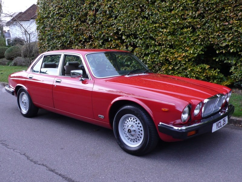JAGUAR SOVEREIGN 4.2Ltr NOW SOLD