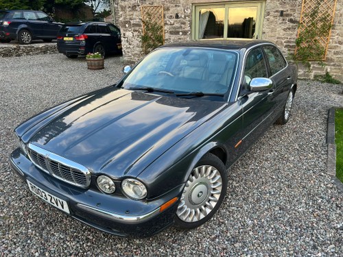 2003 Jaguar Xj Super V8 S/C Auto