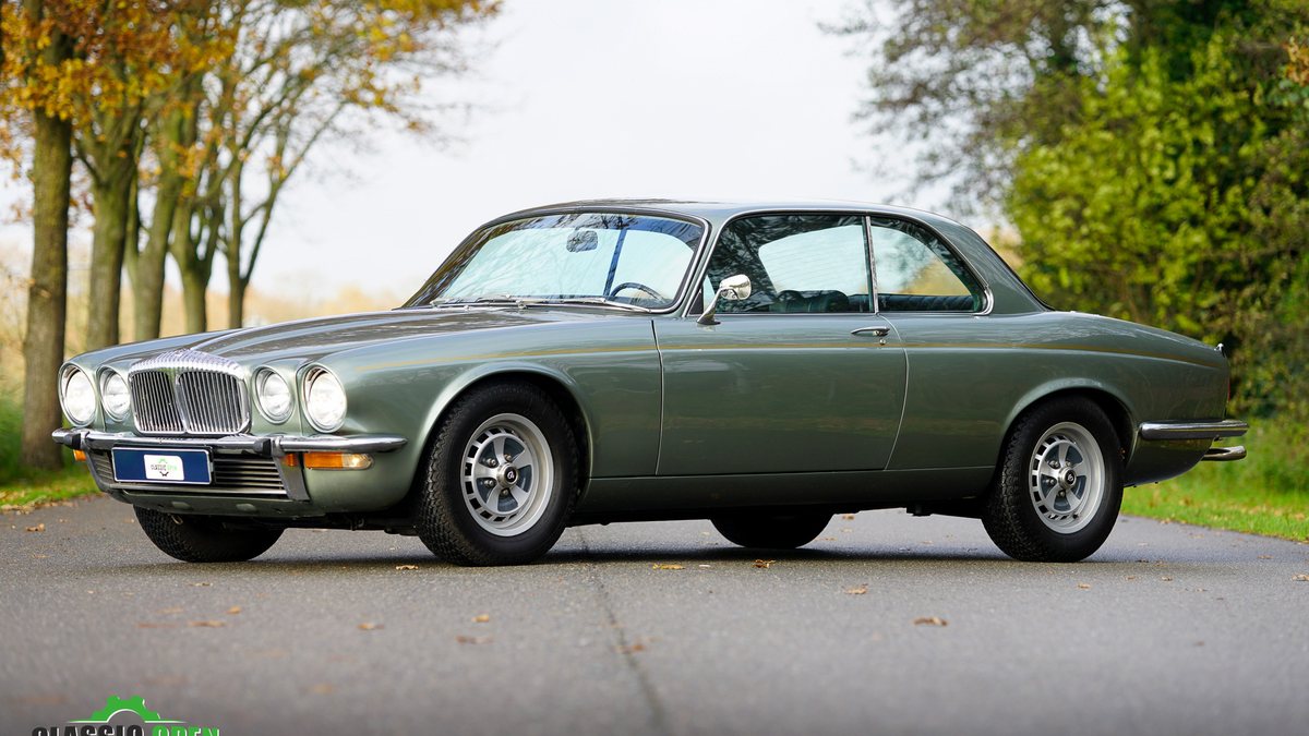 1975 Jaguar XJ Green Left Hand Drive in Netherlands - For Sale | Car ...