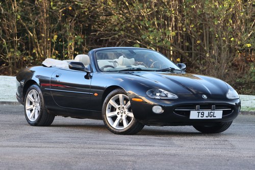 2003 Jaguar XK8 4.2 Convertible For Sale by Auction