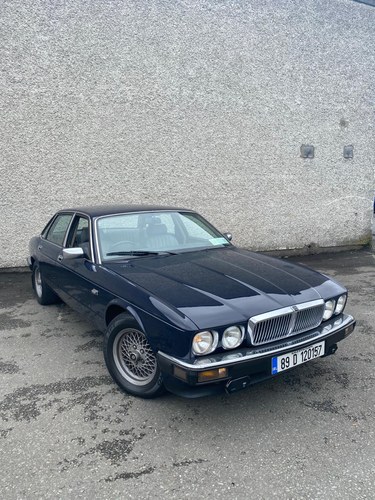 1989 Jaguar XJ40 Manual