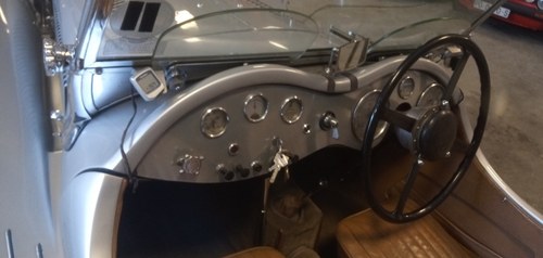 1936 Jaguar SS100 - 2