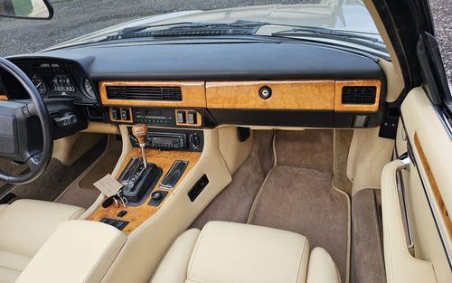 1991 Jaguar XJS (picture 1 of 25)