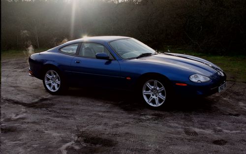 1997 Jaguar XK8 (picture 1 of 9)
