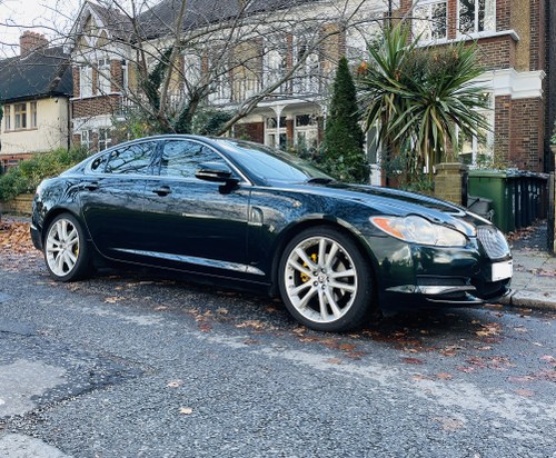 2010 Jaguar XF