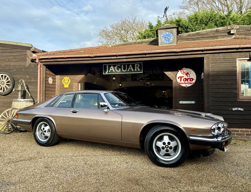 1984 JAGUAR XJ-S V12 H.E. 26,000 MILES, ONE OWNER SINCE '84! VENDU