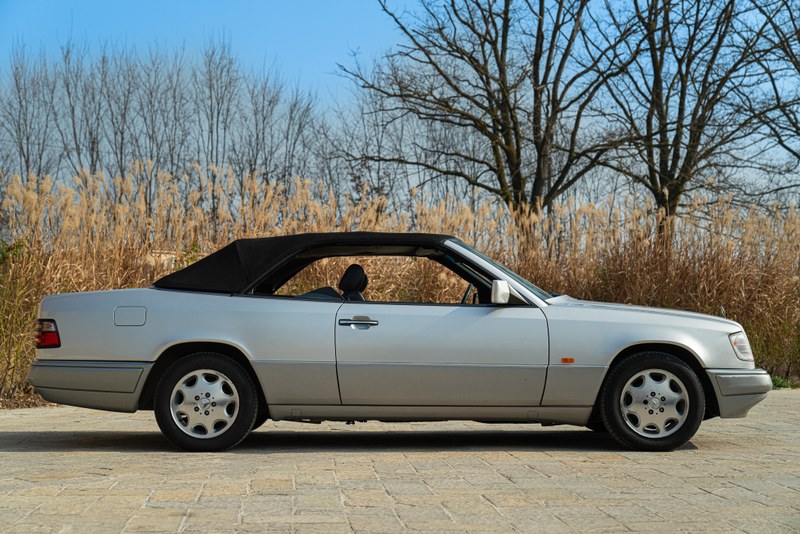 1990 Jaguar XJS - 4