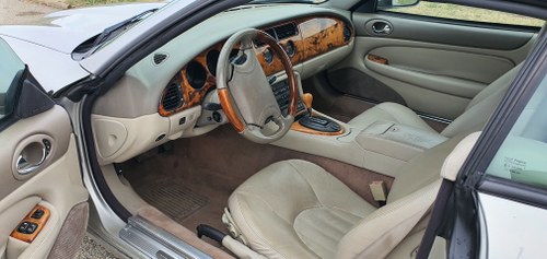 1998 Jaguar XK - 8