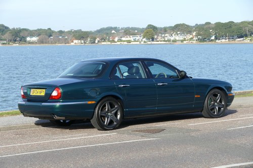 2004 Jaguar XJ