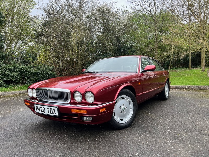 Jaguar XJ Executive only 34,400 miles