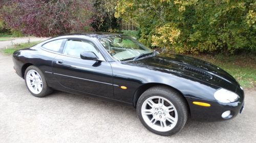 Picture of 2001 JAGUAR XKR COUPE 4.0 SUPERCHARGED AUTO - For Sale