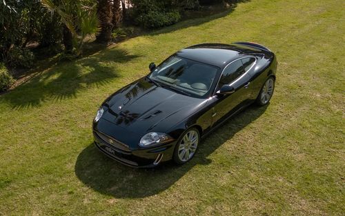 2009 Jaguar XKR (picture 1 of 5)