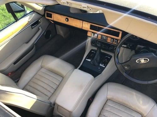 1986 Jaguar XJS - 3