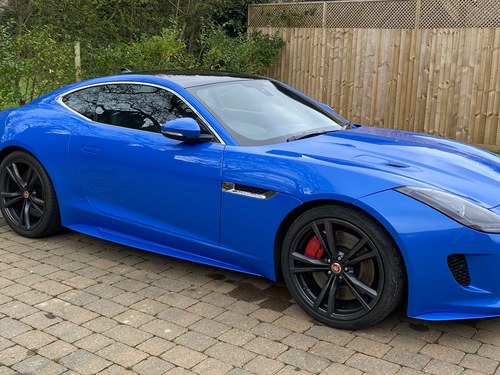 2016 Jaguar F-Type British Design Edition