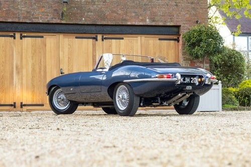 1961 Jaguar E-Type - 3