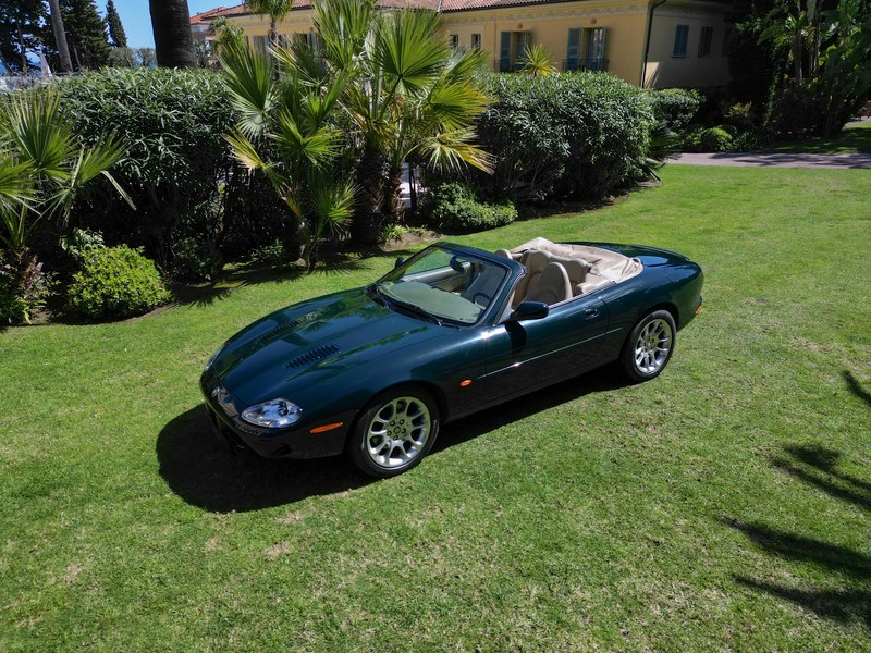 1999 Jaguar XK