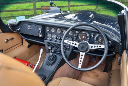 1974 Jaguar E-Type - 6