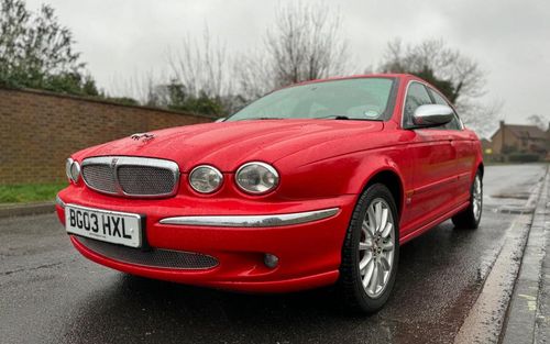 2003 jaguar x type (picture 1 of 17)