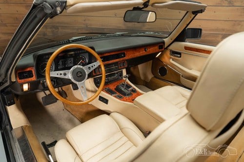 1989 Jaguar XJS - 3