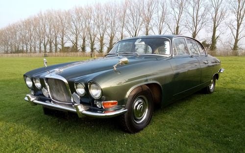 1964 3.8 Jaguar Mk10 MkX Mark X Automatic (picture 1 of 10)