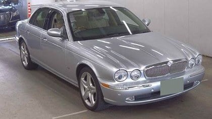 Jaguar Sovereign 4.2 2007 33k Only 1 owner Perfect