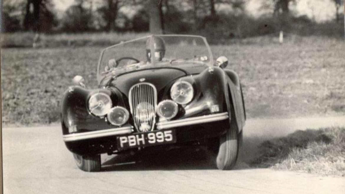 Jaguar XK120 Roadster, foto 3