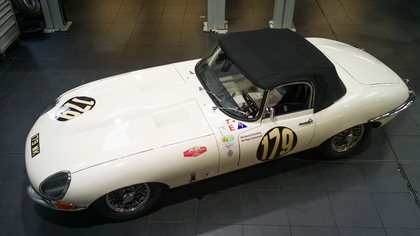 Jaguar E-Type 1961 Race