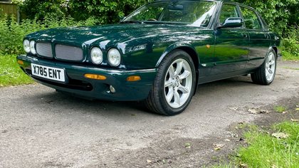 2000 Jaguar XJ X308 (1997-03) XJR