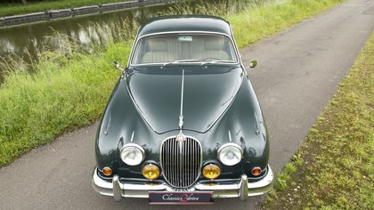 Stunning LHD Jaguar MK 2 from 1962 Automatic