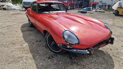 JAGUAR ETYPE FHC 1963 ONLY 40,865 MILES THIS CAR IS COMPLETE