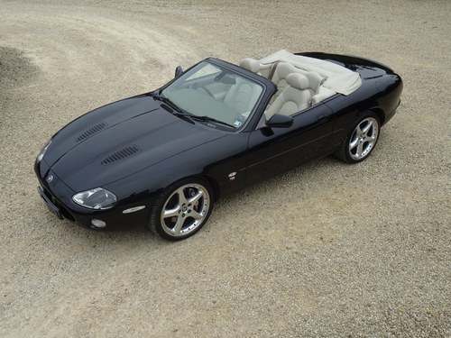 Jaguar X100 XKR: FSH (15 stamps) & 14k miles (warranted) For Sale