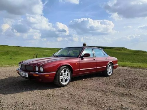 1998 Jaguar XJ X308 (1997-03) XJR