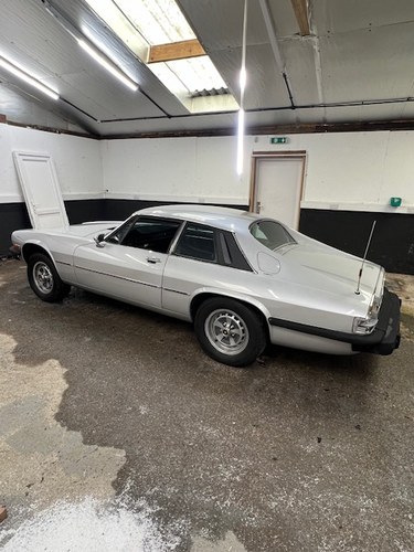 1975 Jaguar XJS Pre-HE (1975–81)