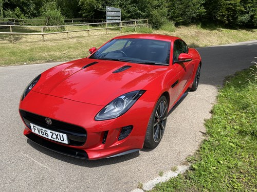 2017 Jaguar F-Type