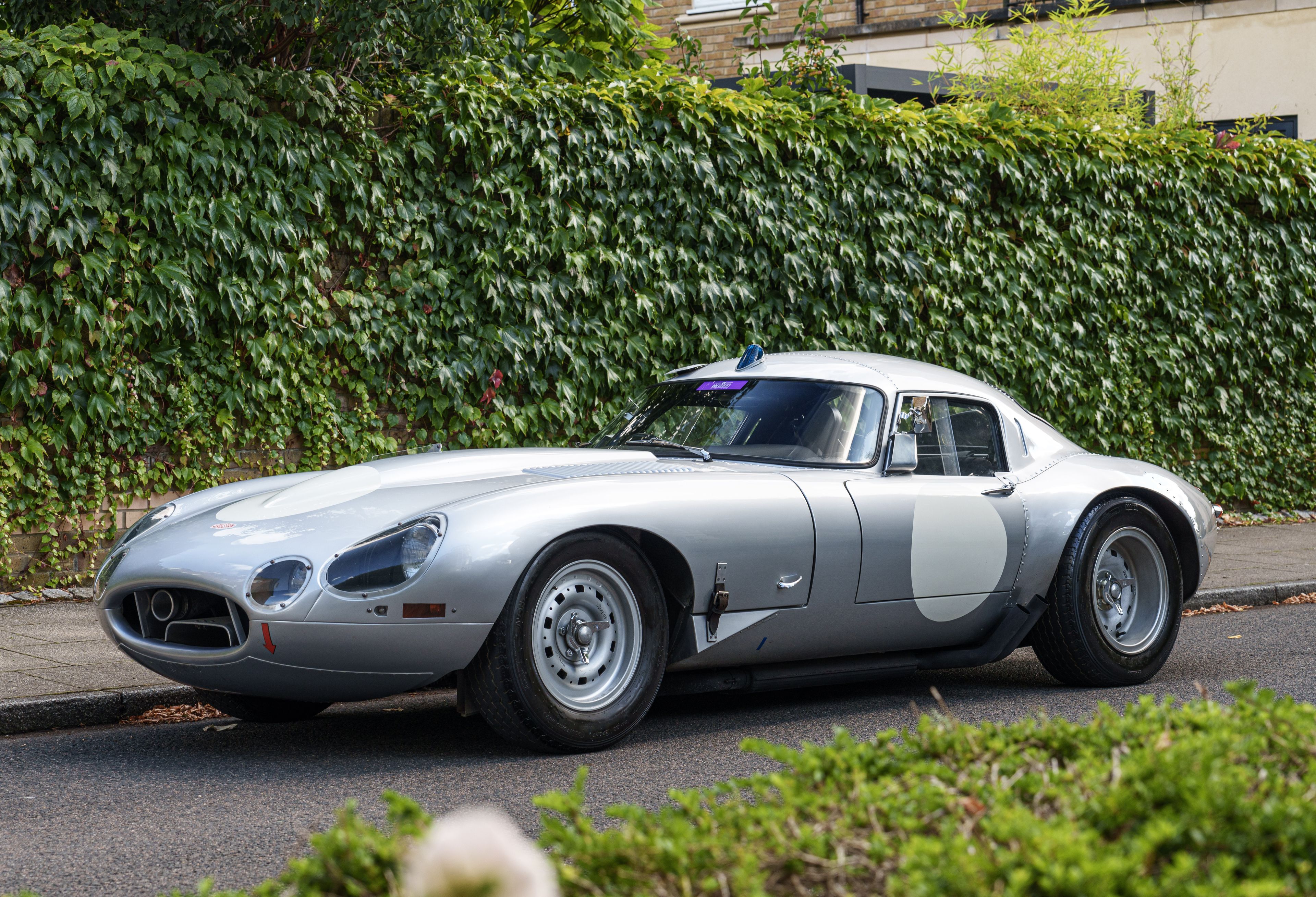 1962 Jaguar E-Type FHC