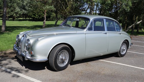 1969 Jaguar 240 Saloon - For Auction 21st September Till salu på auktion