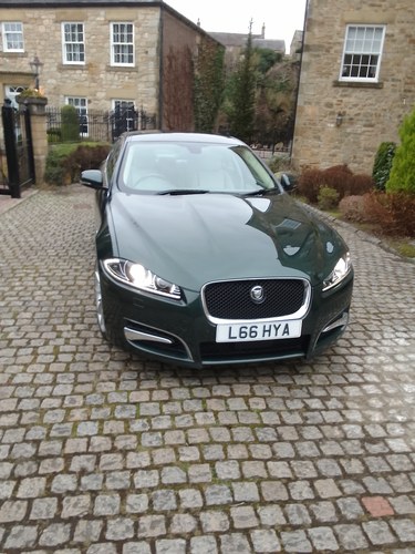 2012 Jaguar XF S portfolio top spec British racing Geen