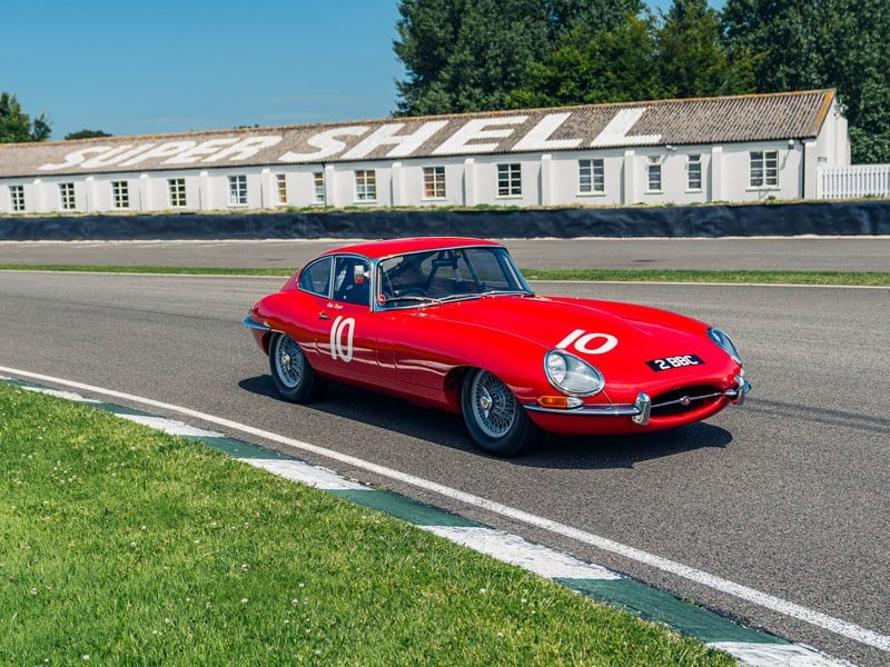 Rapid Classics: Eine Suche. Alle Oldtimer. 18 » Rapid Classics: Eine Suche. Alle Oldtimer. 1962 Jaguar E-type - '2 BBC'