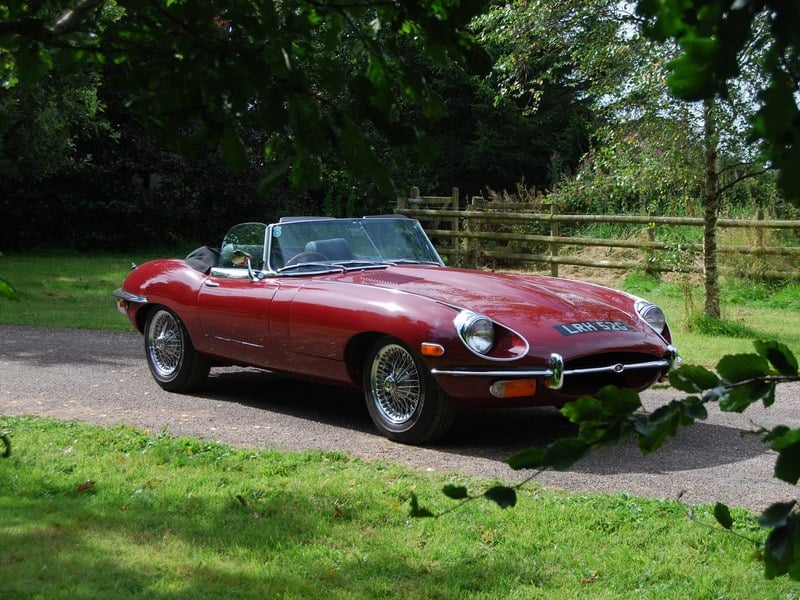Rapid Classics: Eine Suche. Alle Oldtimer. 23 » Rapid Classics: Eine Suche. Alle Oldtimer. 1969 Jaguar E-Type Series 2 Roadster