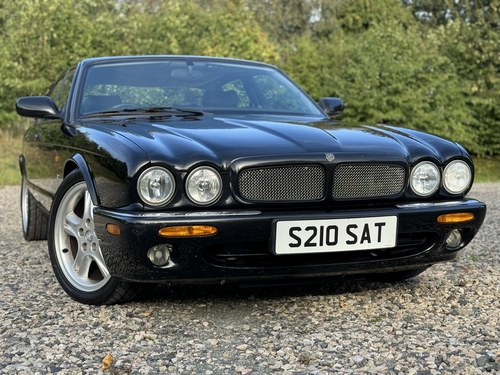 1998 Jaguar XJ X308 XJR