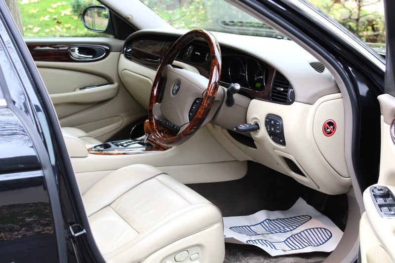 2007 Jaguar XJ - 2 2007 Jaguar XJ - 2