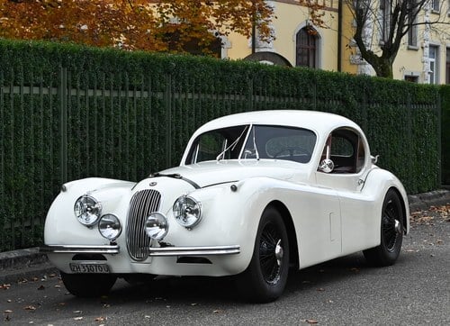 1952 Jaguar XK120 4.2, 5-Speed A vendre